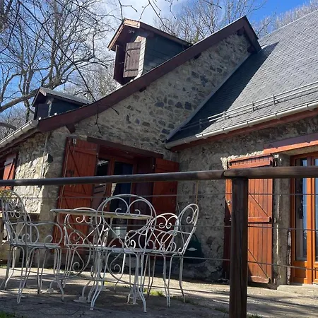Dans Les Pyrenees La Des Evades Holiday home