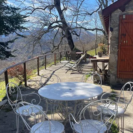 Dans Les Pyrenees La Des Evades Holiday home
