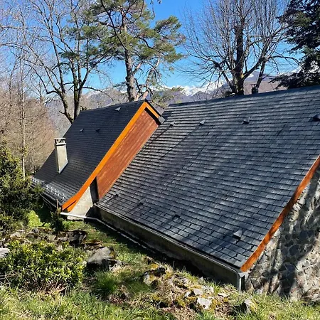 Dans Les Pyrenees La Des Evades Portet-d'Aspet