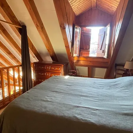 Dans Les Pyrenees La Des Evades Holiday home