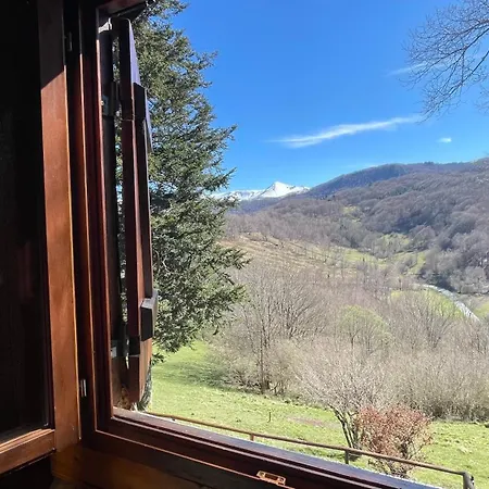 Dans Les Pyrenees La Des Evades * Portet-d'Aspet