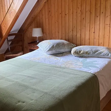 Dans Les Pyrenees La Des Evades *